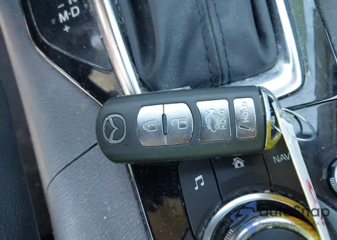 2016 Mazda Mazda3 I Sport из США, поврежденный, VIN JM1BM1U76G1330160